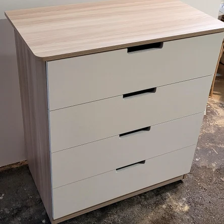 стол с ящиками